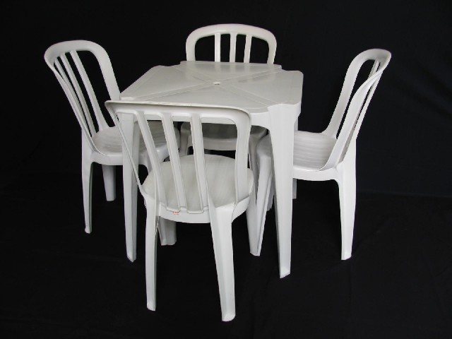 Foto 1 - Locação de mesas e cadeiras